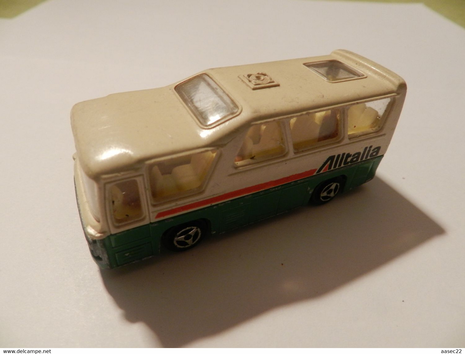 Majorette    Mini Bus Alitalia    ***  1150   *** - Majorette