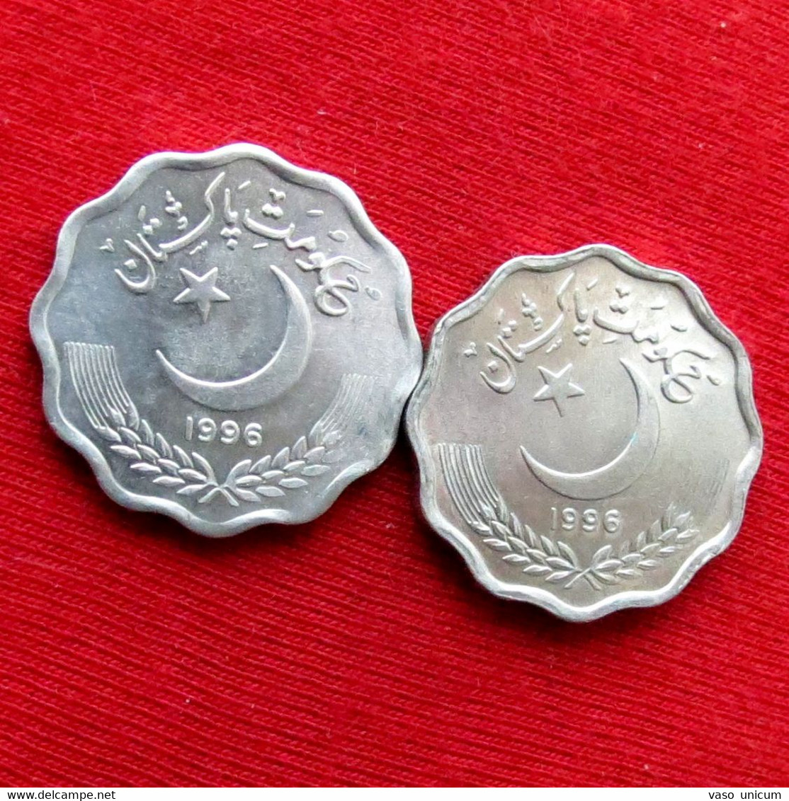 Pakistan 2 X 10 Paisa 1996 Thickness Difference - Pakistan