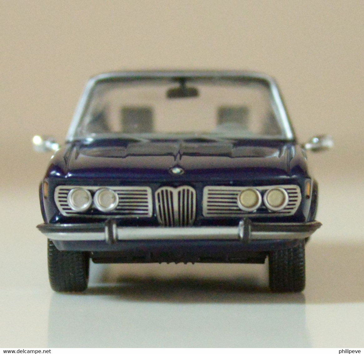 BMW 2500 - SCHUCCO 1:43 - Schuco