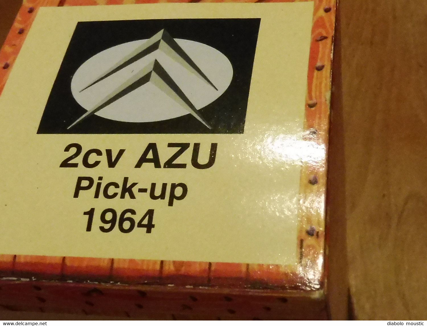 Modèle Réduit 1/43e  CITROËN 2CV AZU Pick-Up BUTAGAZ 1964   "NOREV" (état Superbe Avec Son Emballage D'origine) - Norev