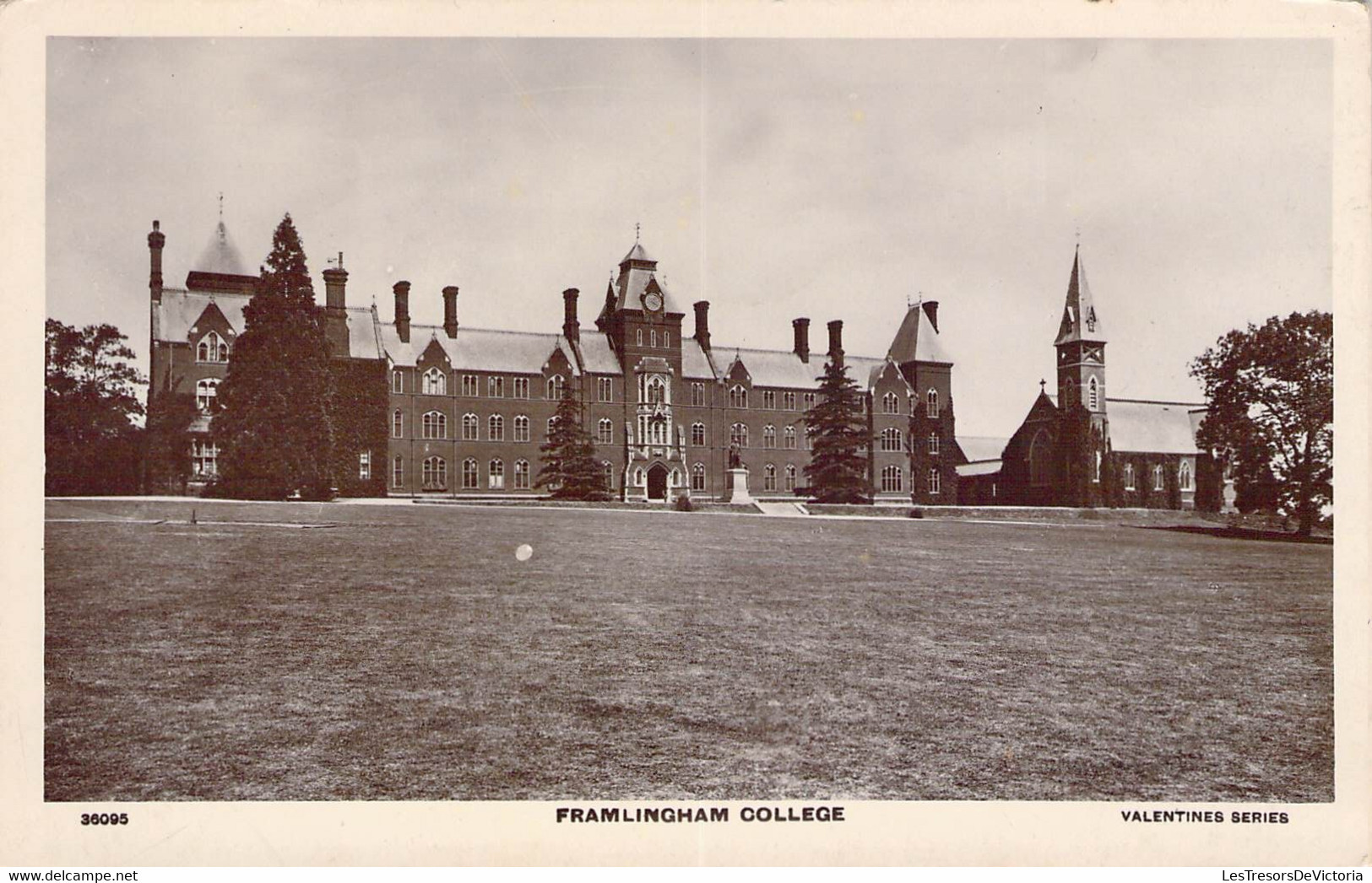 CPA Royaume Uni - Angleterre - Suffolk - Framlingham College - Valentines Series - Château - Eglise - Clocher - Other & Unclassified