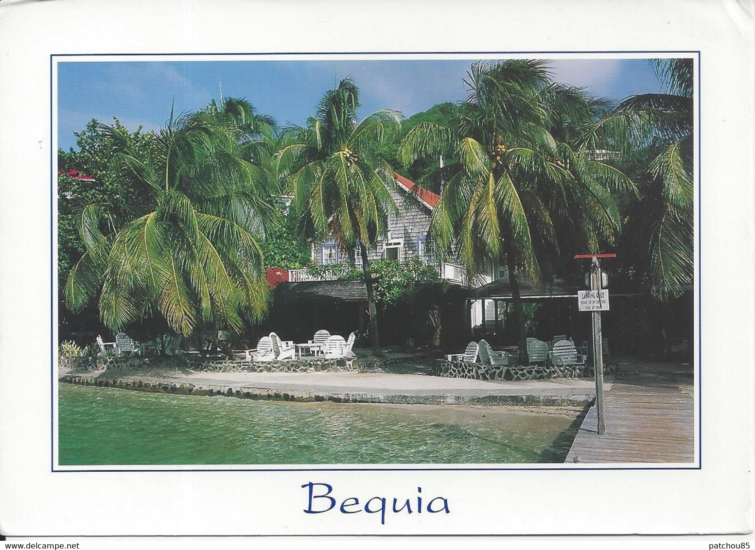 CPM   Antilles Saint Vincent And The Grenadines  Bequia  The Frangipani Hotel - Saint Vincent En De Grenadines