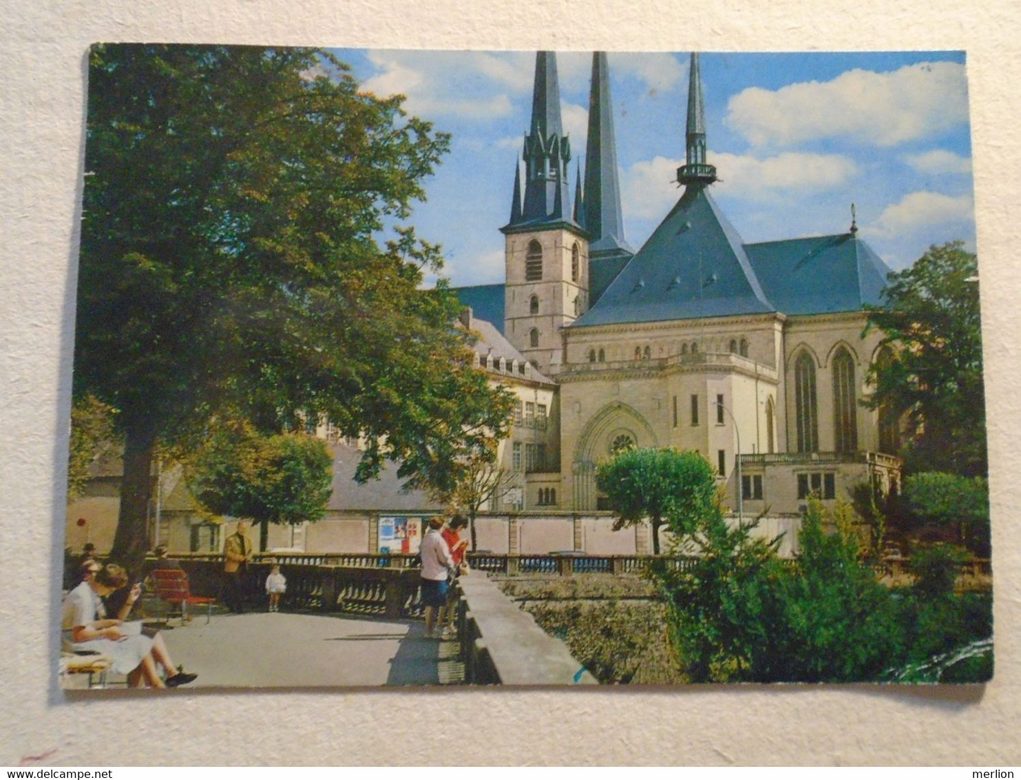 D191970  Postcard  Luxembourg  1978  Postage Due  Hungary  T 2/8  - Timbres Caritas - Covers & Documents