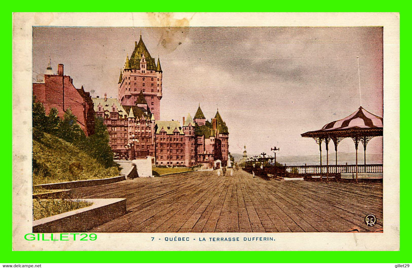 CHÂTEAU FRONTENAC, QUÉBEC - LA TERRASSE DUFFERIN - P.E. -  QUEBEC PHOTO ENGRAVERS REG'D - No 7 - - Québec - Château Frontenac