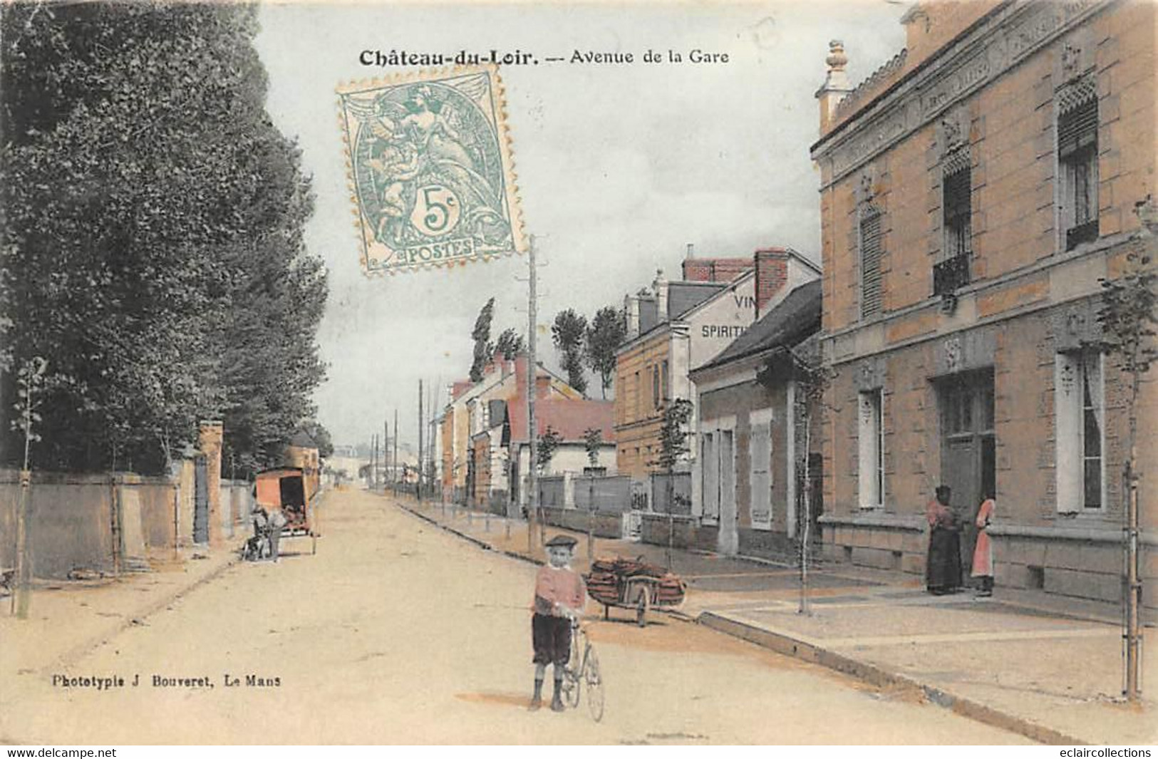 Château Du Loir         72       Avenue De La Gare  Marchande Et Sa Brouette     (voir Scan) - Chateau Du Loir