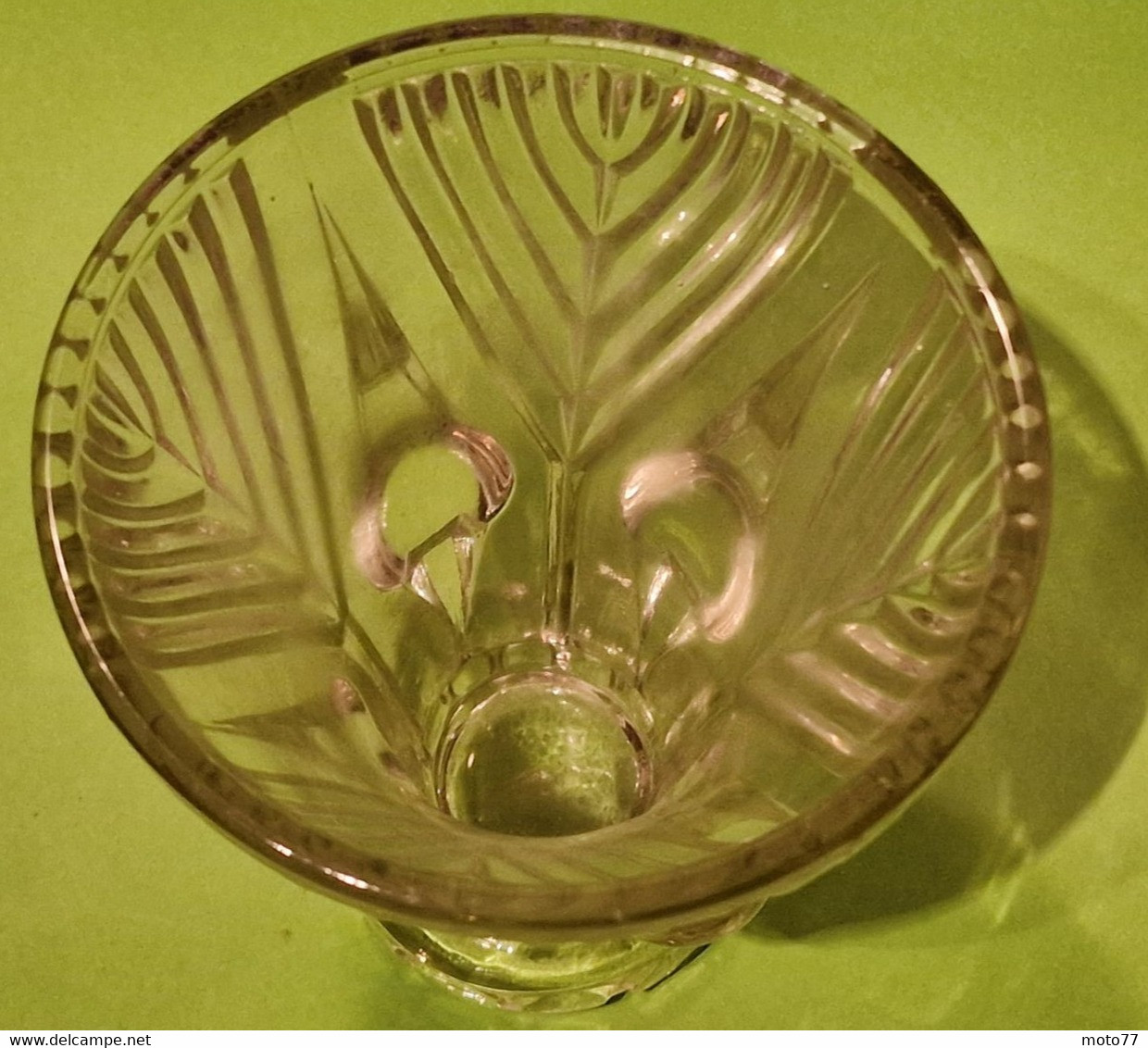 Ancien VASE Verre Très épais Et Lourd - Etat D'usage - Vers 1950 - Jarrones