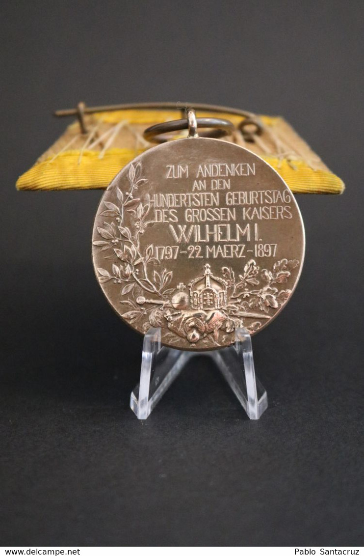 Medal for the 100th Anniversary of the Birth of Kaiser Wilhelm I König von Preussen (1797-1897)