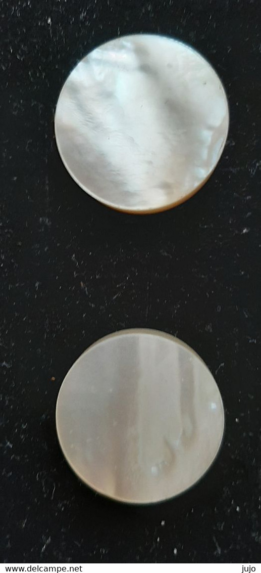 Autres Collections -  Boutons De Manchettes En Nacre - Botones De Cuello & De Puño