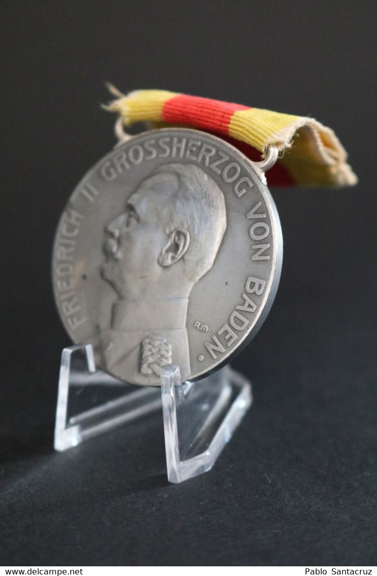 WW1 Medal Of Merit For Friedrich II Grossherzog Von Baden 1914-1918. 1917 Model. - Germania