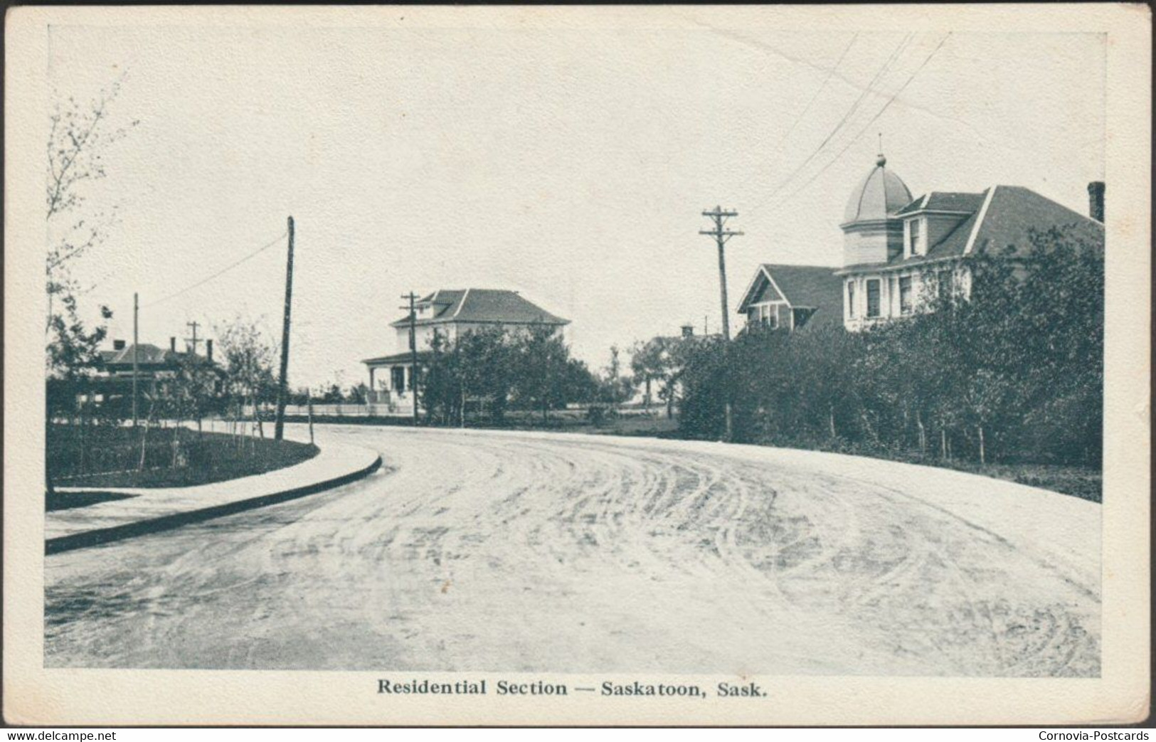 Residential Section, Saskatoon, Saskatchewan, C.1920 - Novelty Manufacturing & Art Co Postcard - Saskatoon