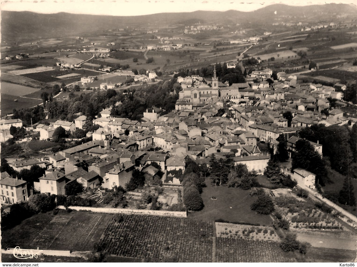 Le Bois D'oingt * Vue Panoramique Aérienne Sur Le Village - Le Bois D'Oingt