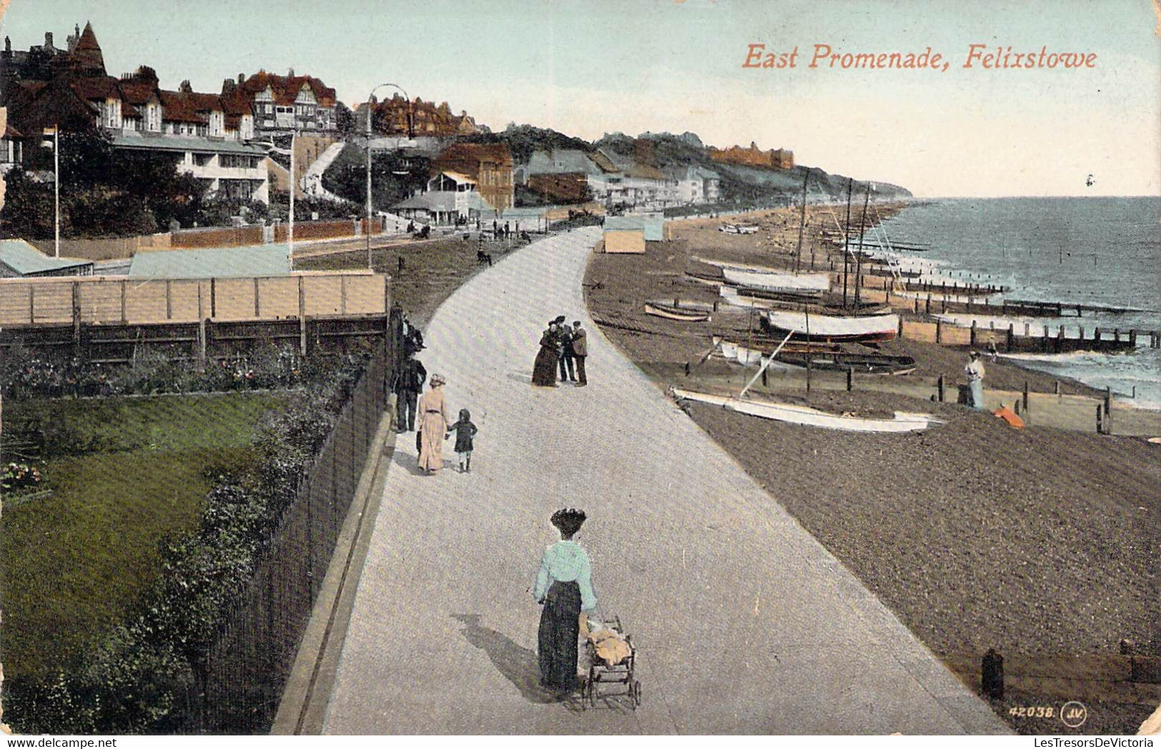 CPA Royaume Uni - Angleterre - Suffolk - Felixstowe - East Promenade - Valentine's Series - Colorisée - Animée - Plage - Autres & Non Classés