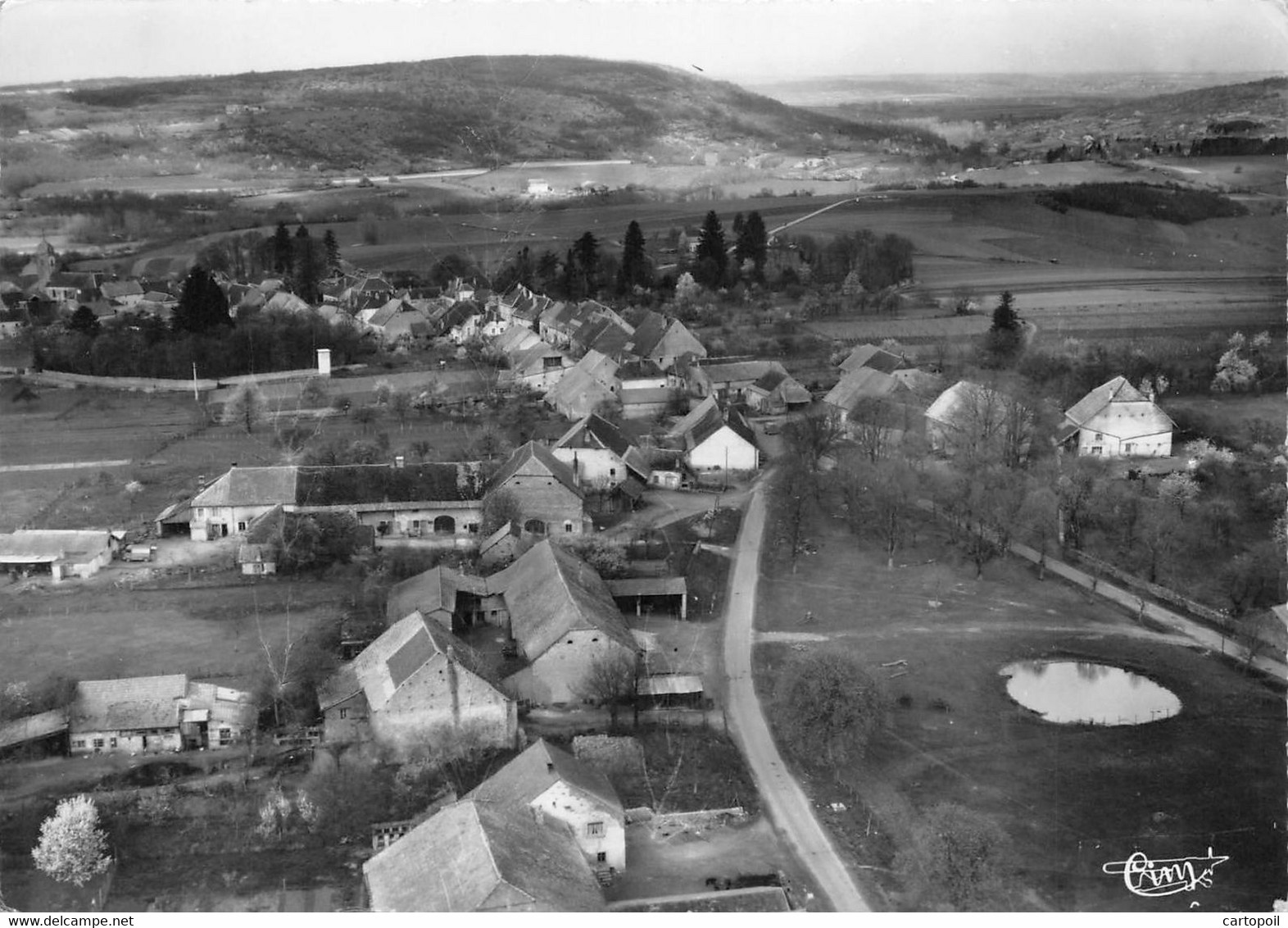 39 - GENDREY - Un Beau Panorama Aérien - Gendrey