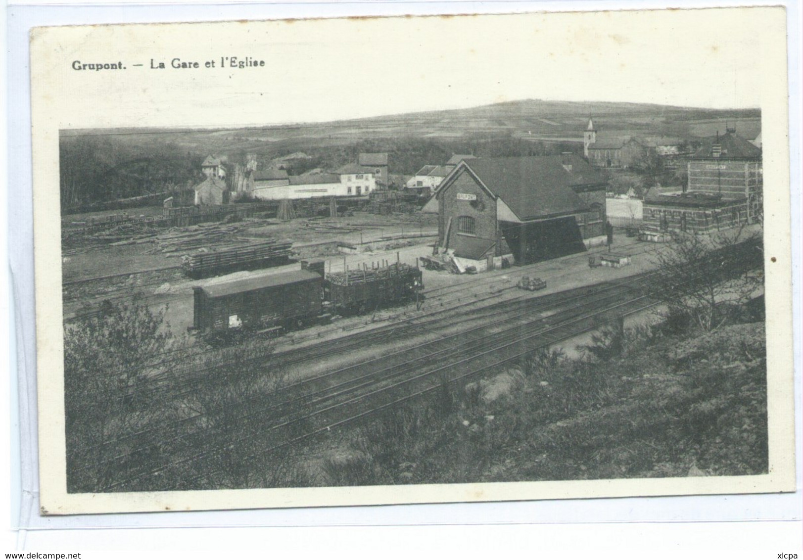 Grupont Gare Et Eglise - Tellin