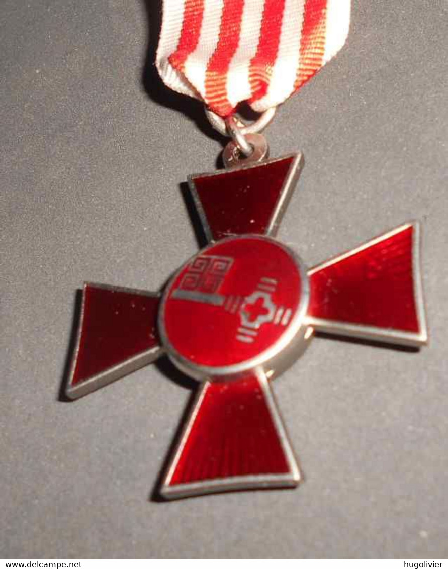 Reproduction Médaille Croix Du Mérite De Guerre Bremen Allemagne 1914 1918 WW1 Replica Fur Verdienst Im Krieg - Germania