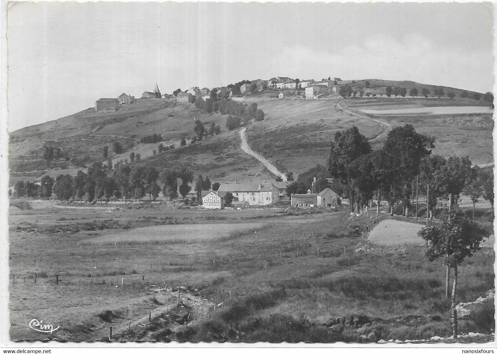 D 48.  CHATEAUNEUF DE RANDON VUE GENERALE ET L HABITARELLE - Chateauneuf De Randon