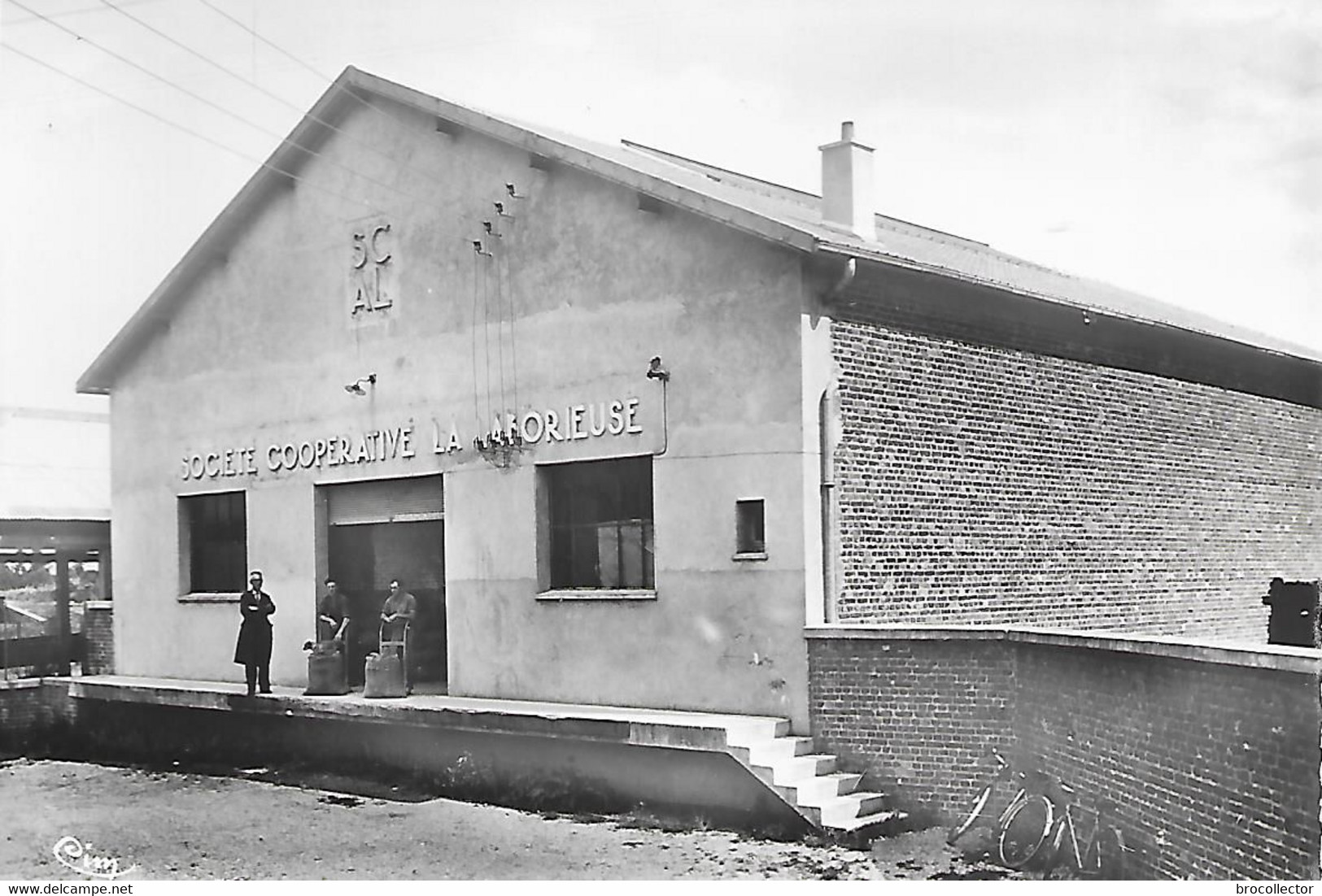 NOYELLES   ( 80 ) -  La Coopérative " La Laborieuse " ( C.P.S.M. , Gd - Ft ) - Noyelles-sur-Mer