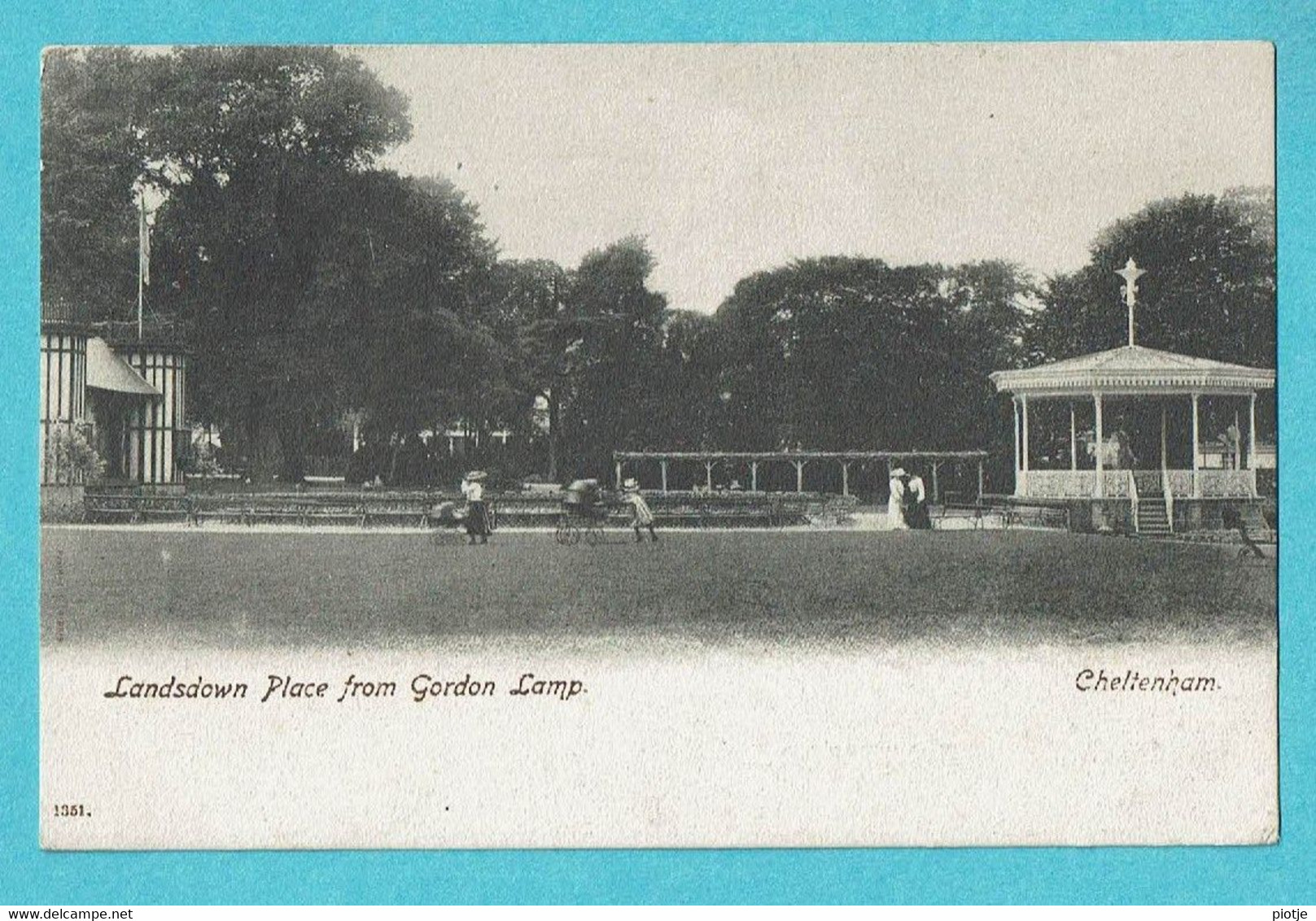 * Cheltenham (Gloucestershire - England) * (nr 1351) Landsdown Place From Gordon Lamp, Kiosque, Kiosk, Parc, Old - Cheltenham