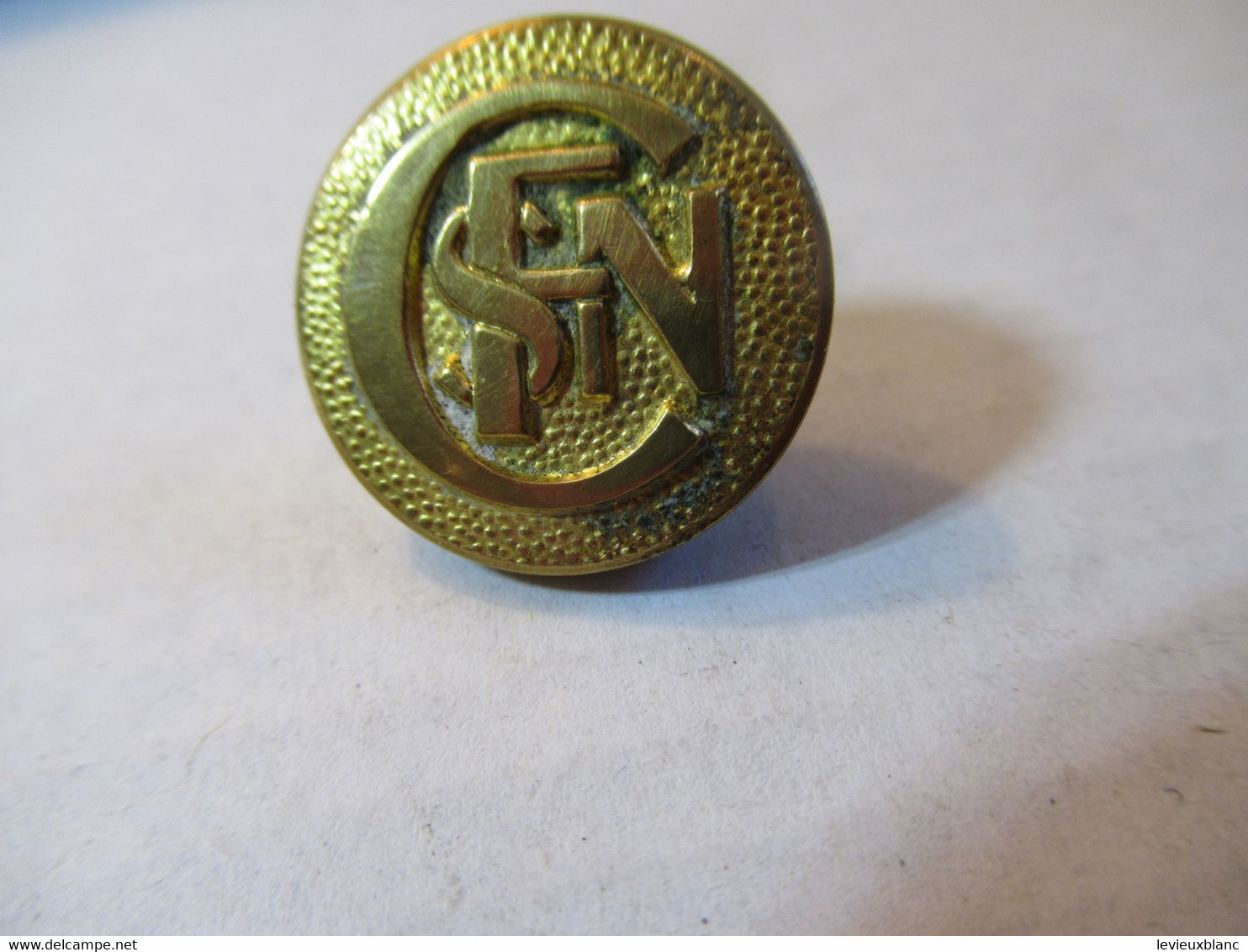 Bouton Ancien D'uniforme Ferroviaire/SNCF/A.M. & Cie M., Paris/ 20/ Entre 1939-1946      BOUT153 - Boutons