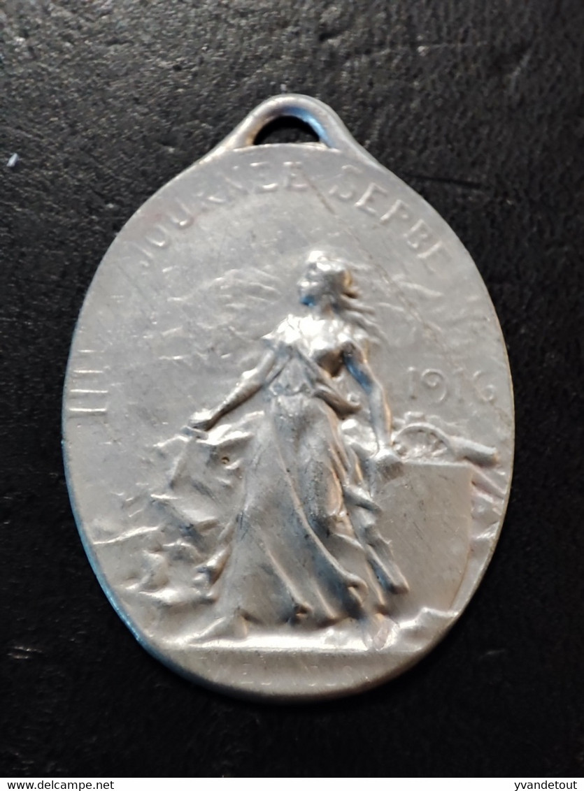 Médaille. Insigne. Journée Sepbe 1916 - 14/18 - France