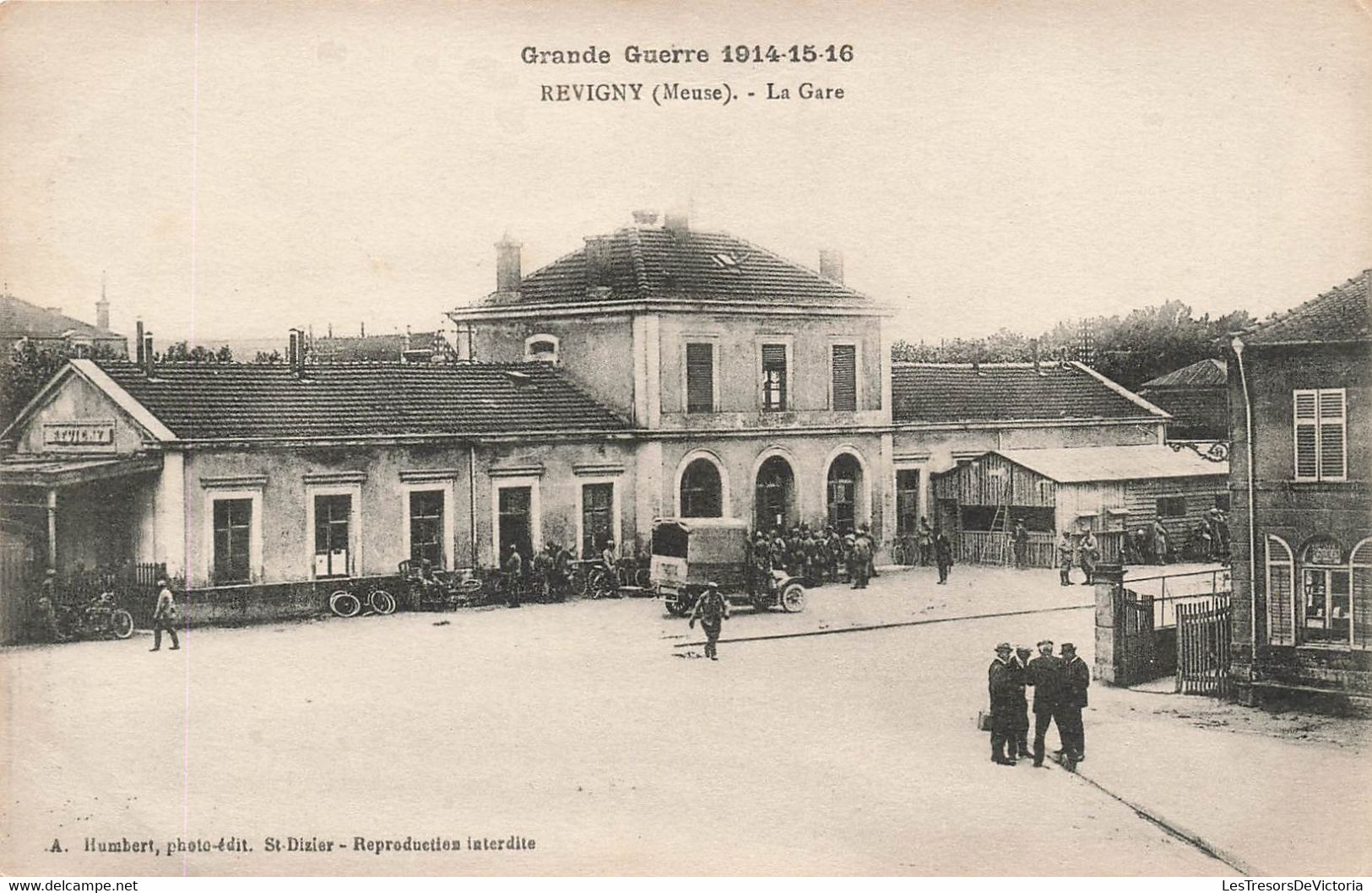 CPA Grande Guerre 1914 - Revigny - Meuse - La Gare - Animé - Stazioni Senza Treni