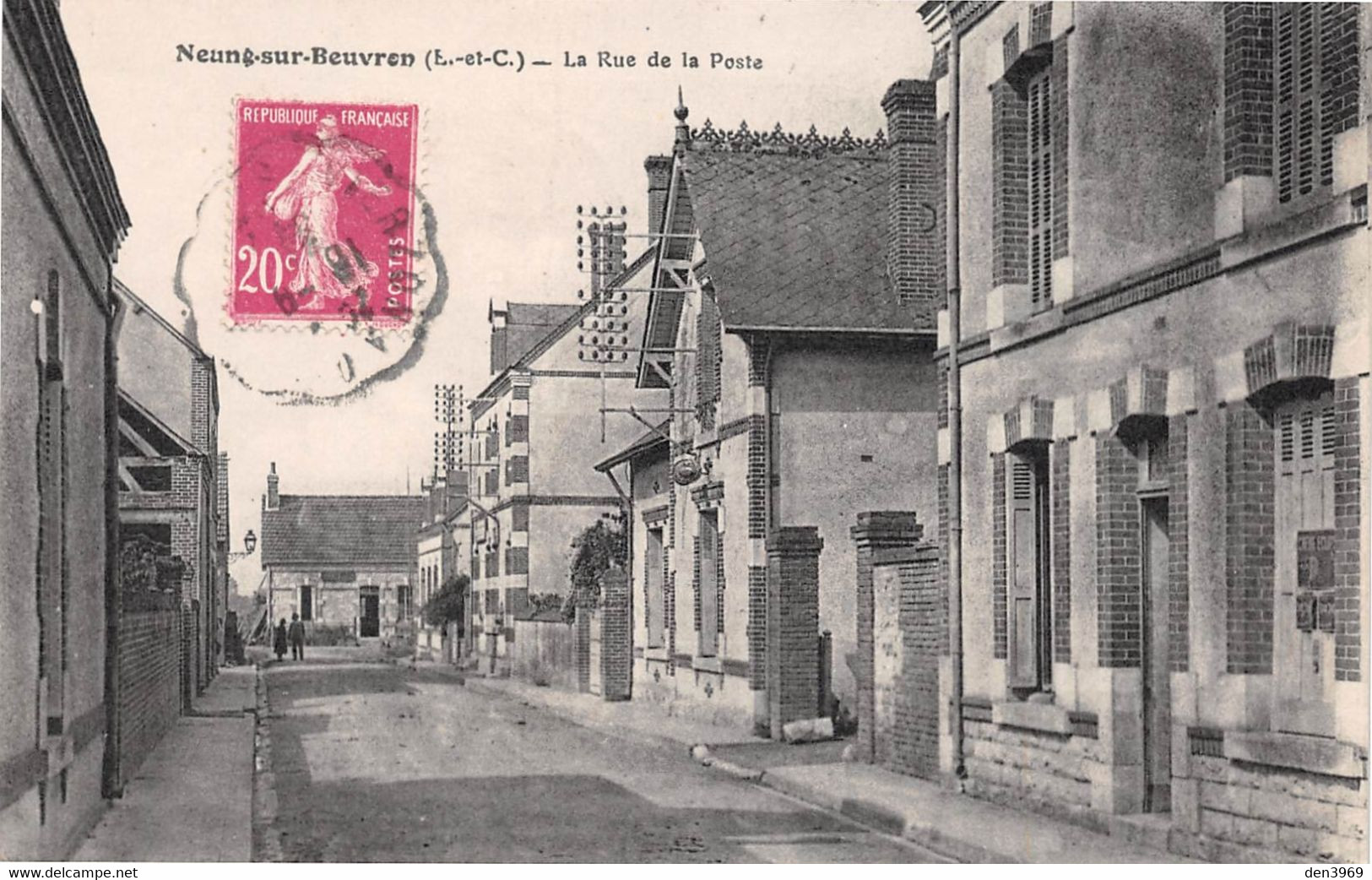 NEUNG-sur-BEUVRON (Loir-et-Cher) - La Rue De La Poste - Neung Sur Beuvron