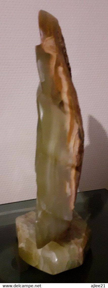 Indien. Onyx Vert. 29.5 Cm X 19 Cm. - Steen & Marmer