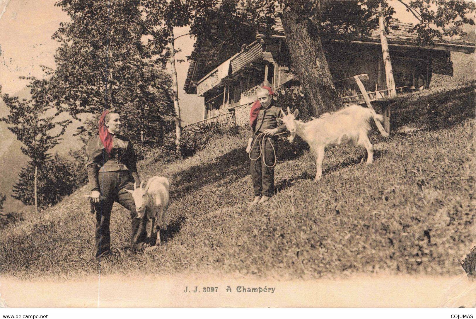 SUISSE - S01438 - A Champéry - Chèvres - Agriculture - En L'état - Pli - L1 - Champéry