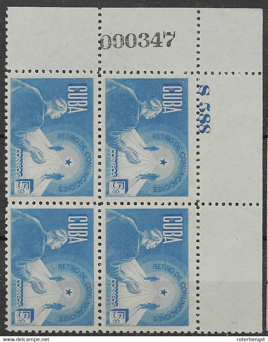 Cuba 1944 Best From Set Mnh ** And Mh * (one Stamp) All Disturbed Or Heated Gum - Plate And Counting Number On Border - Ungebraucht