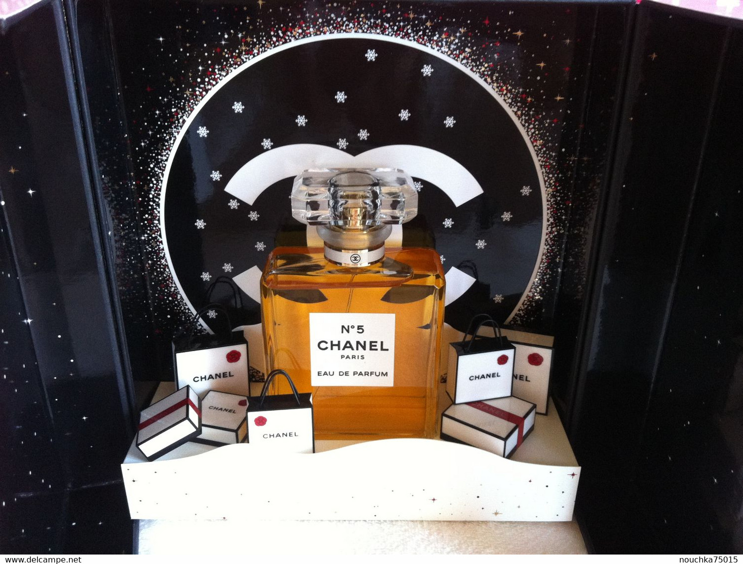 Chanel - N°5 Eau de Parfum, édition limitée noël 2019