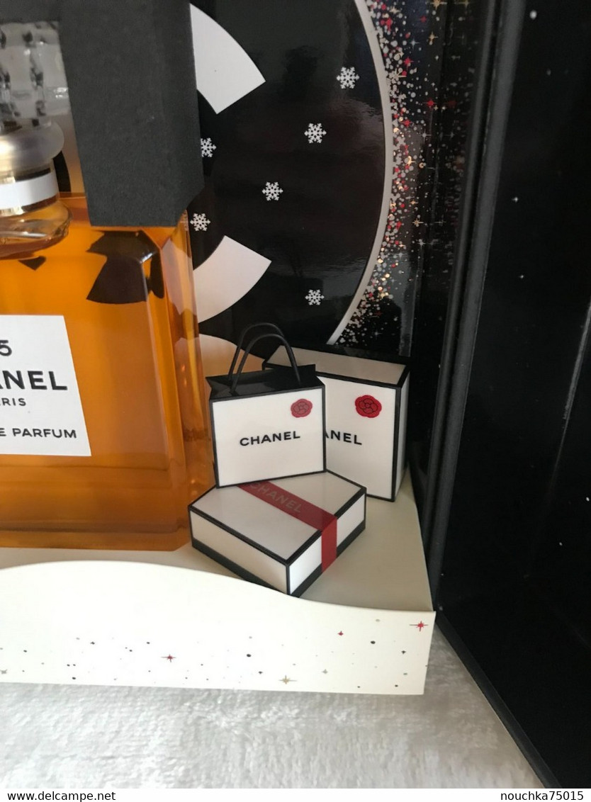 Chanel - N°5 Eau de Parfum, édition limitée noël 2019