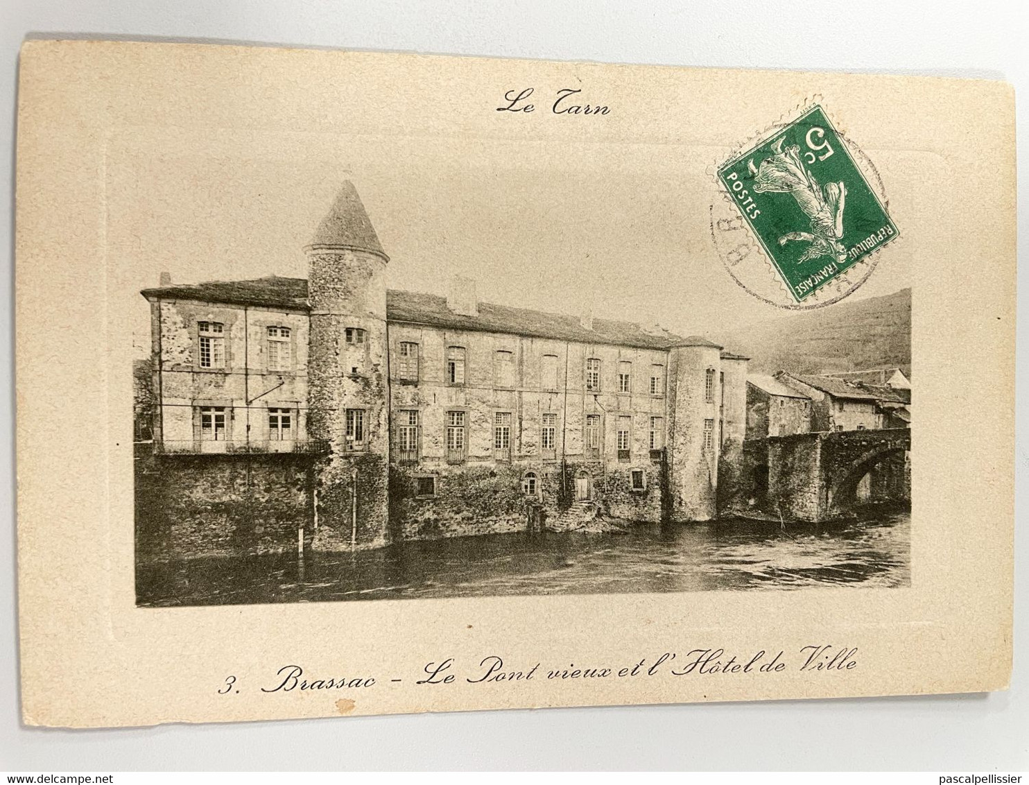 CPA - 81 - BRASSAC - Le Pont Vieux Et L'Hôtel De Ville - Brassac