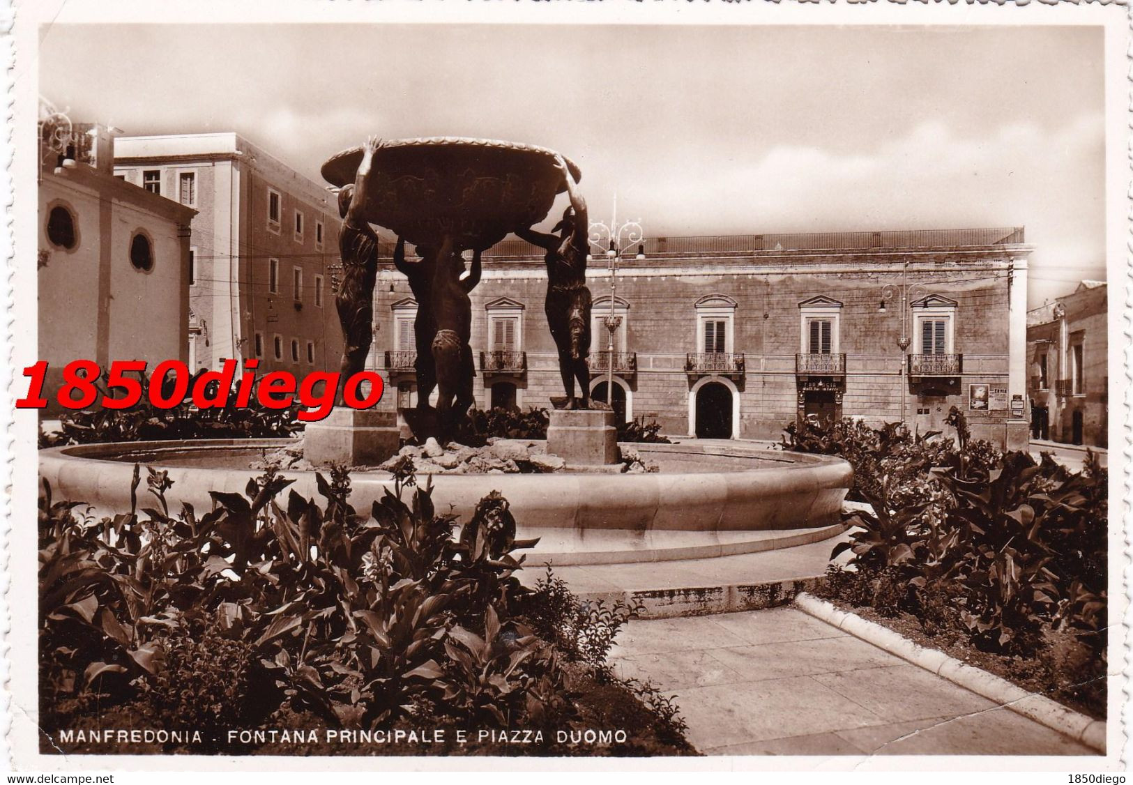 MANFREDONIA  - FONTANA PRINCIPALE  PIAZZA DUOMO F/GRANDE VIAGGIATA 1954  ANIMAZIONE - Manfredonia