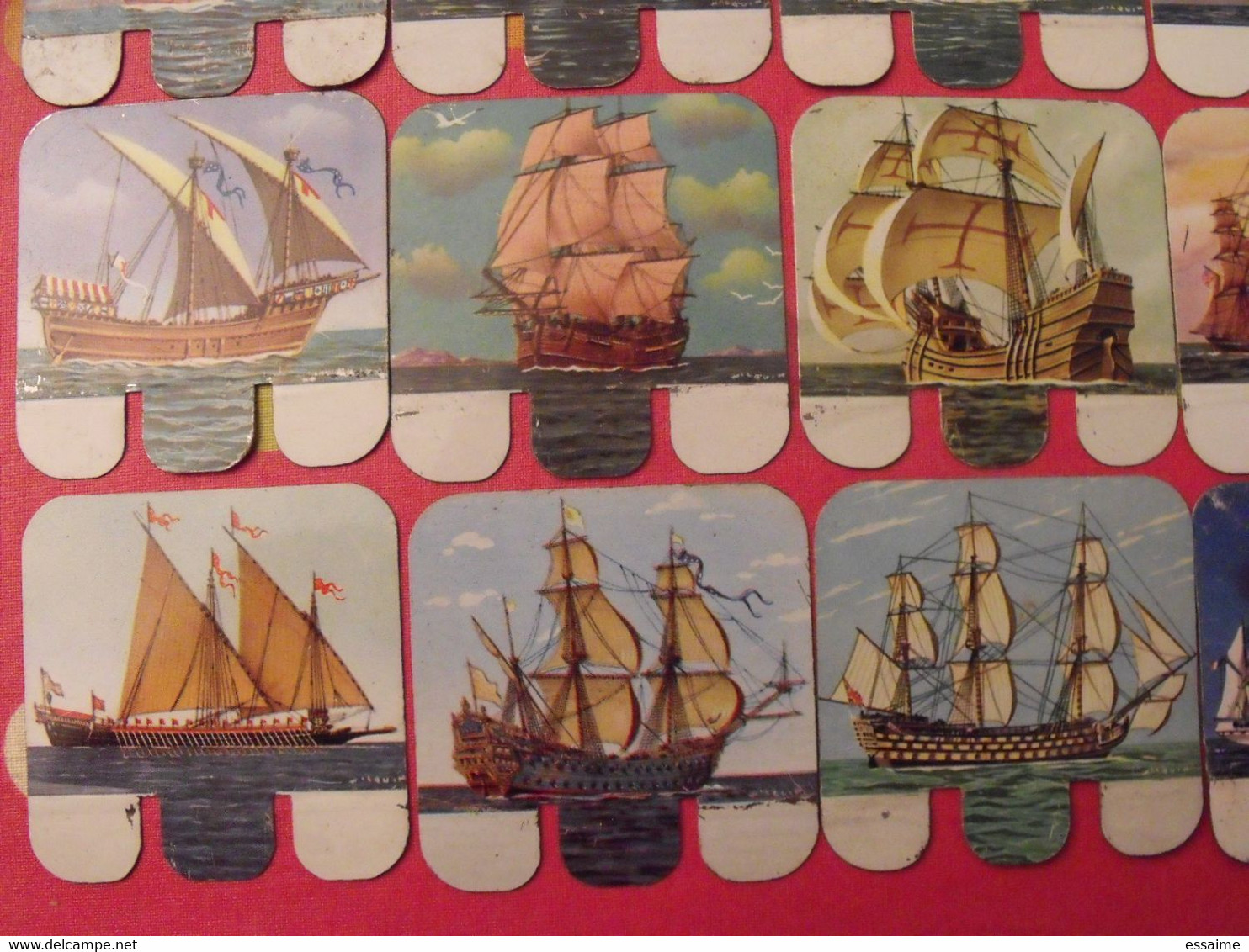 Lot De 16 Plaquettes Bateaux Voiliers. Huilor Samo Dulcine. Collection Complète. Lot 21 - Plaques En Tôle (après 1960)