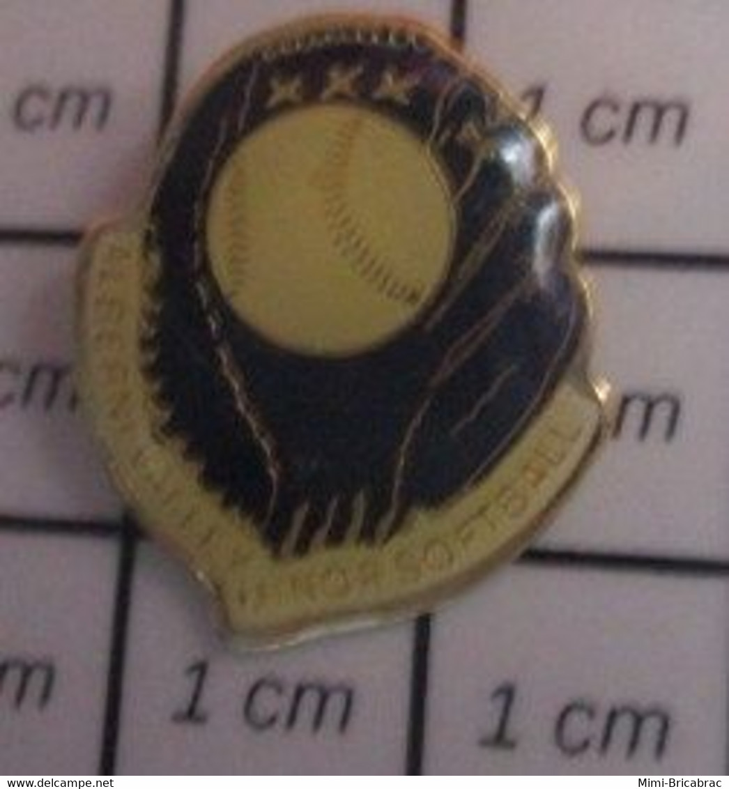 810D Pin's Pins / Beau Et Rare / SPORTS / BASE-BALL ALBERNI VALLEY MINOR SOFTBALL - Honkbal