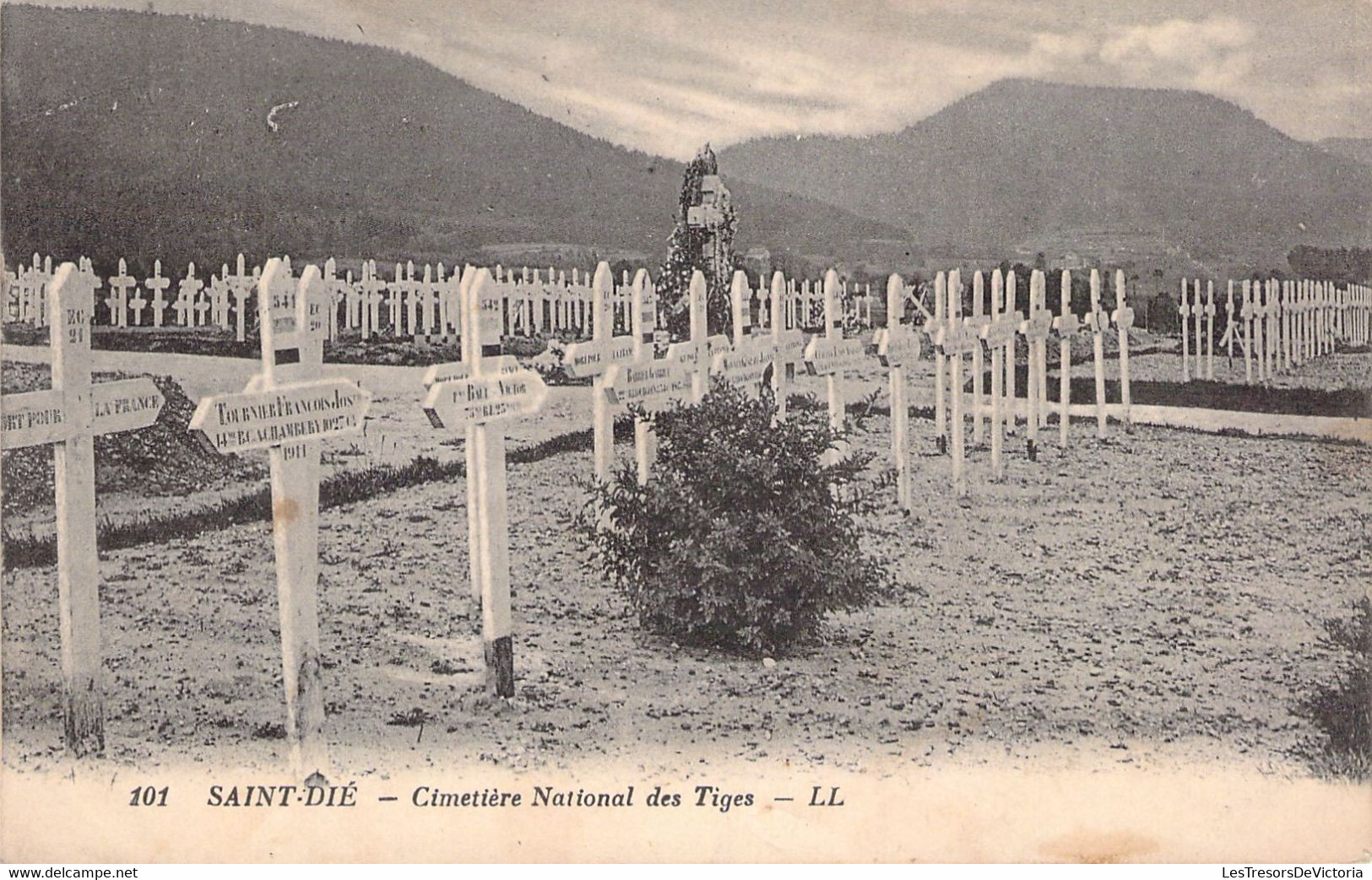 CPA - MILITARIAT - SAINT DIE - Cimetière National Des Tiges - LL - Cimetière Militaire - Cementerios De Los Caídos De Guerra