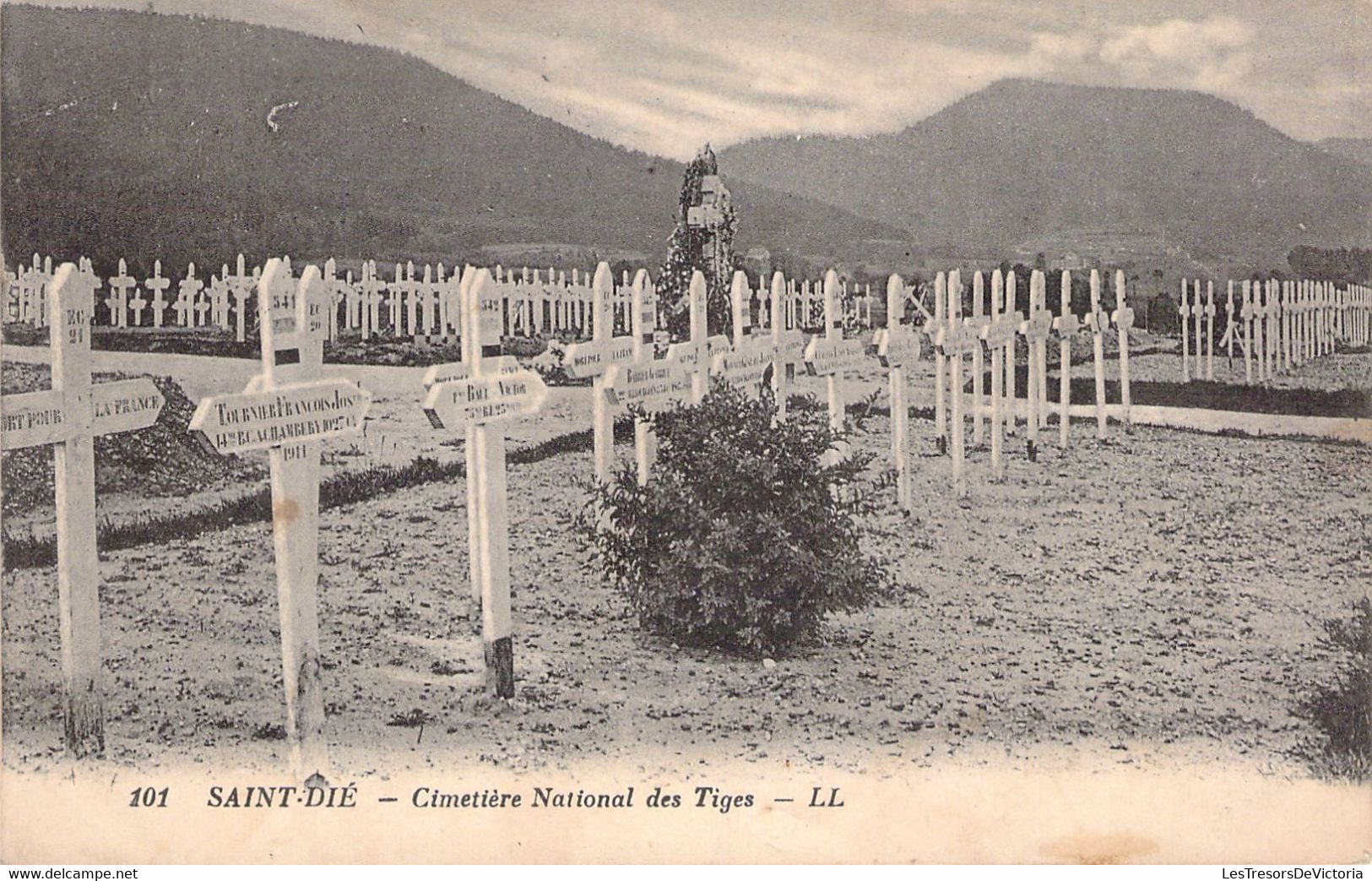 CPA - MILITARIAT - SAINT DIE - Cimetière National Des Tiges - LL - Cimetière Militaire - Soldatenfriedhöfen