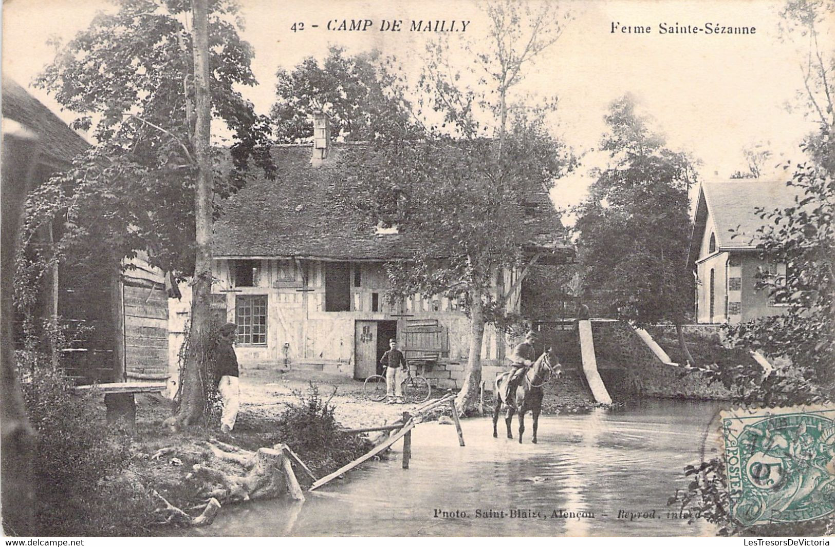 CPA - MILITARIAT - Camp De Mailly - Ferme Sainte Sézanne - Cheval Pieds Dans La Mare - Barracks