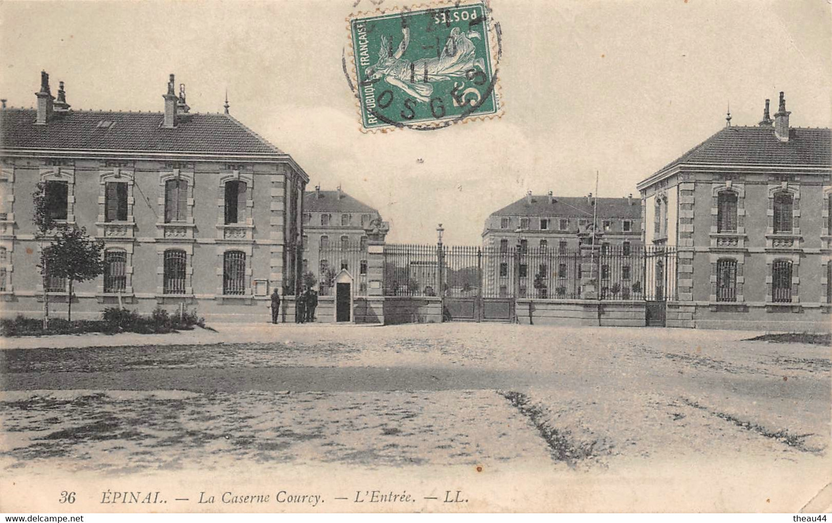 ¤¤  -  CHANTERAINE   -   Lot De 2 Cartes De La Caserne " COURCY "  -  Infanterie   -   ¤¤ - Chantraine