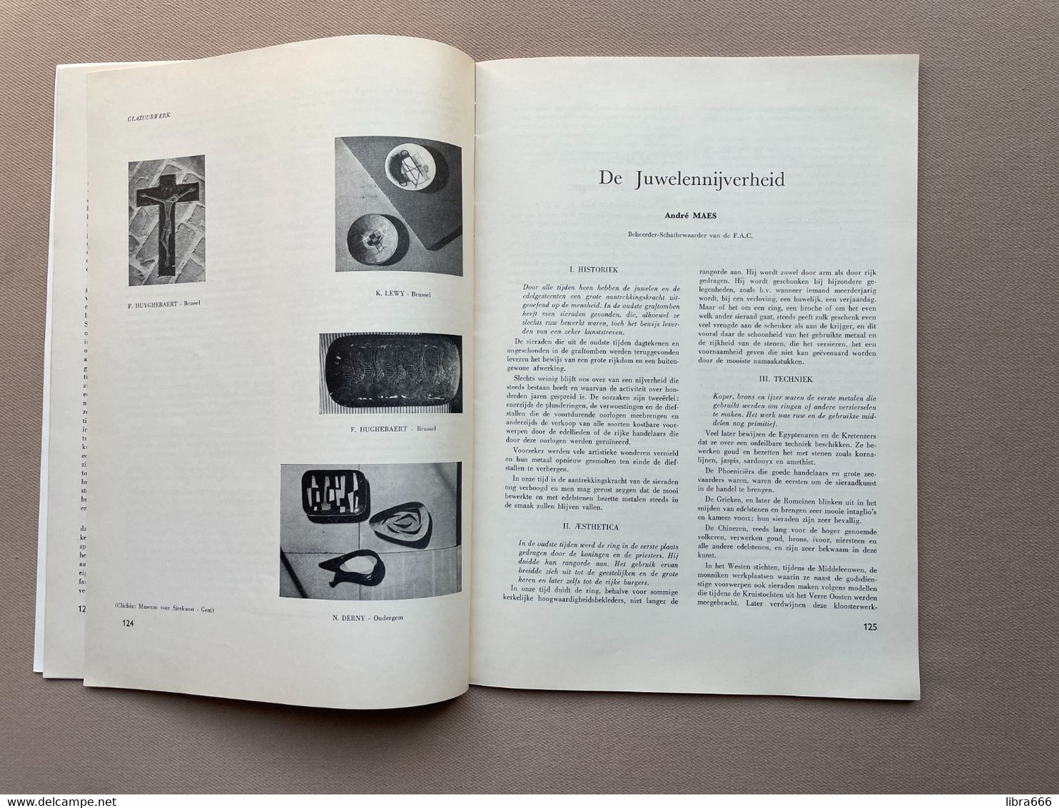 TIJDSCHRIFT van de MIDDENSTAND VAN BELGIË - DE KUNSTAMBACHTEN - 3delig 1958 - 158 blz. met omslag 29.5 x 21.5 cm.