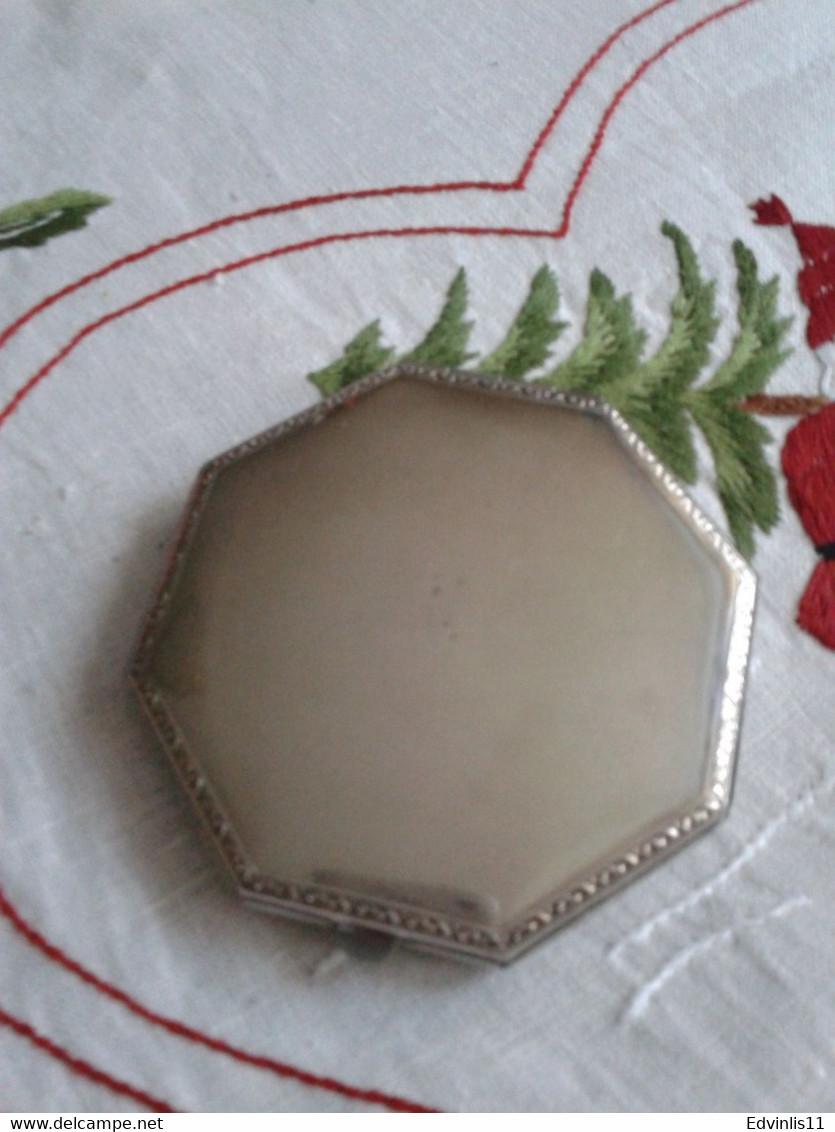 Vintage Powder Box, Good Condition - Schoonheidsproducten