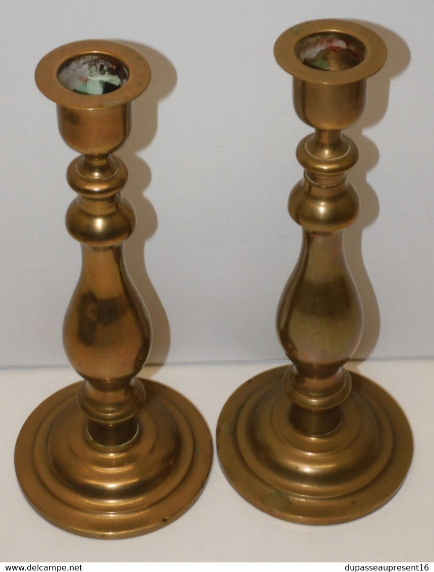 *2 BOUGEOIRS BRONZE Ou LAITON XXe VINTAGE Déco TABLE BOUGIE COLLECTION  E - Candeleros, Candelabros Y Palmatorias