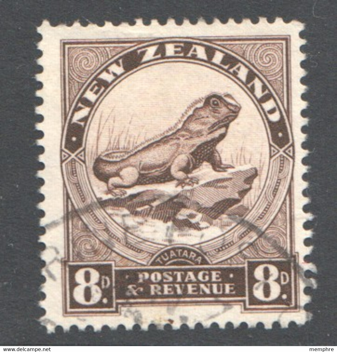 1935  8d. Lizard  SG 565 - Unused Stamps