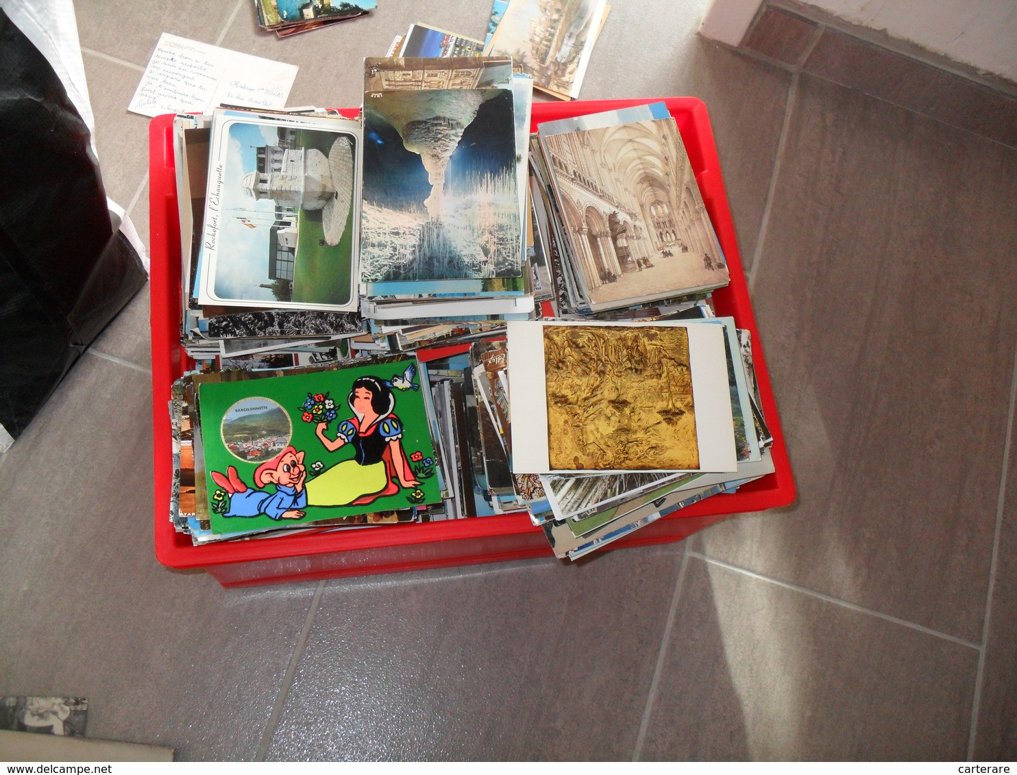 LOT DE 3000,CPM,CARTES MODERNES ET SEMI MODERNES,FORMAT 15-10,PAYSAGE,ARCHITECTURE,THEME,A TRIER POUR BROCANTE OU NET - 500 Postales Min.