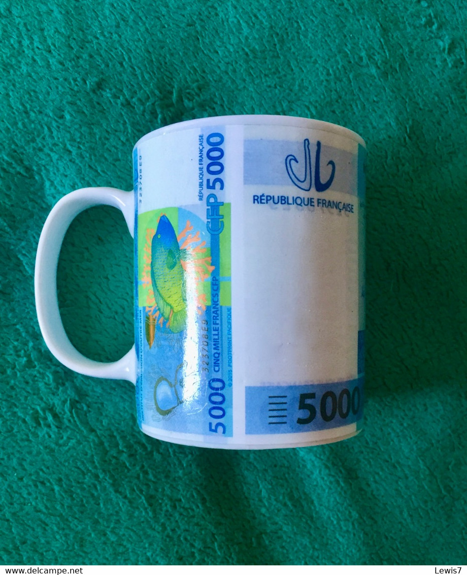 MUG With 5000 XPF PACIFIC FRANCS Banknote Design - Territorios Francés Del Pacífico (1992-...)