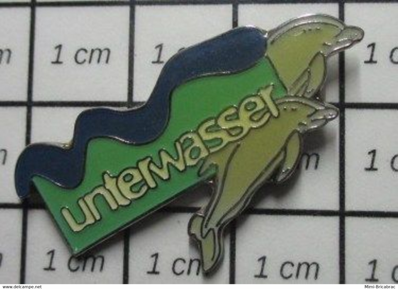 1315B Pin's Pins / Beau Et Rare / ANIMAUX / COUPLE DE DAUPHINS UNTERWASSE - Animaux