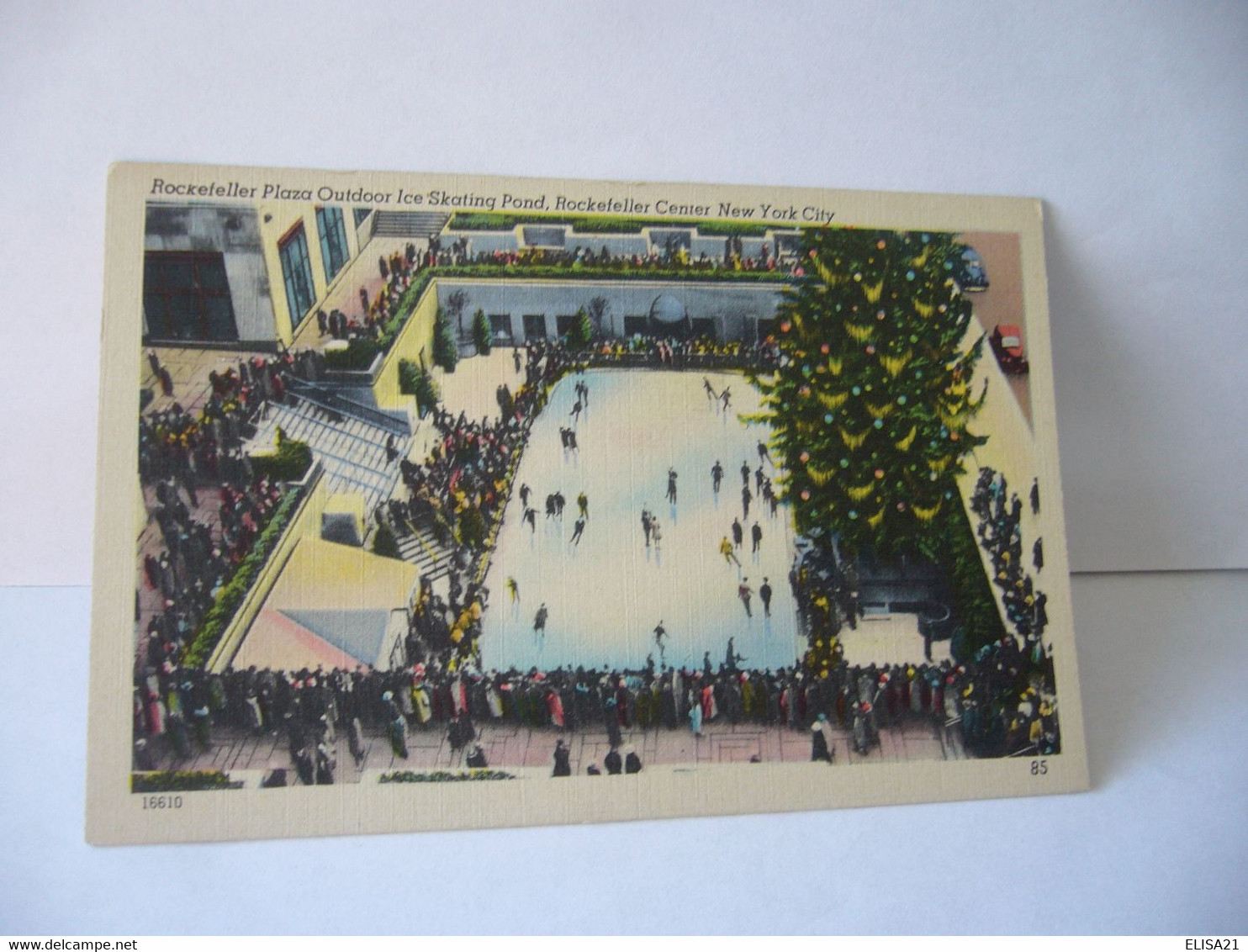 ROCKEFELLER PLAZA OUTDOOR ICE SKATING POND ROCKEFELLER NEW YORK CITY ETATS UNIS USA CPA - Stadia & Sportstructuren