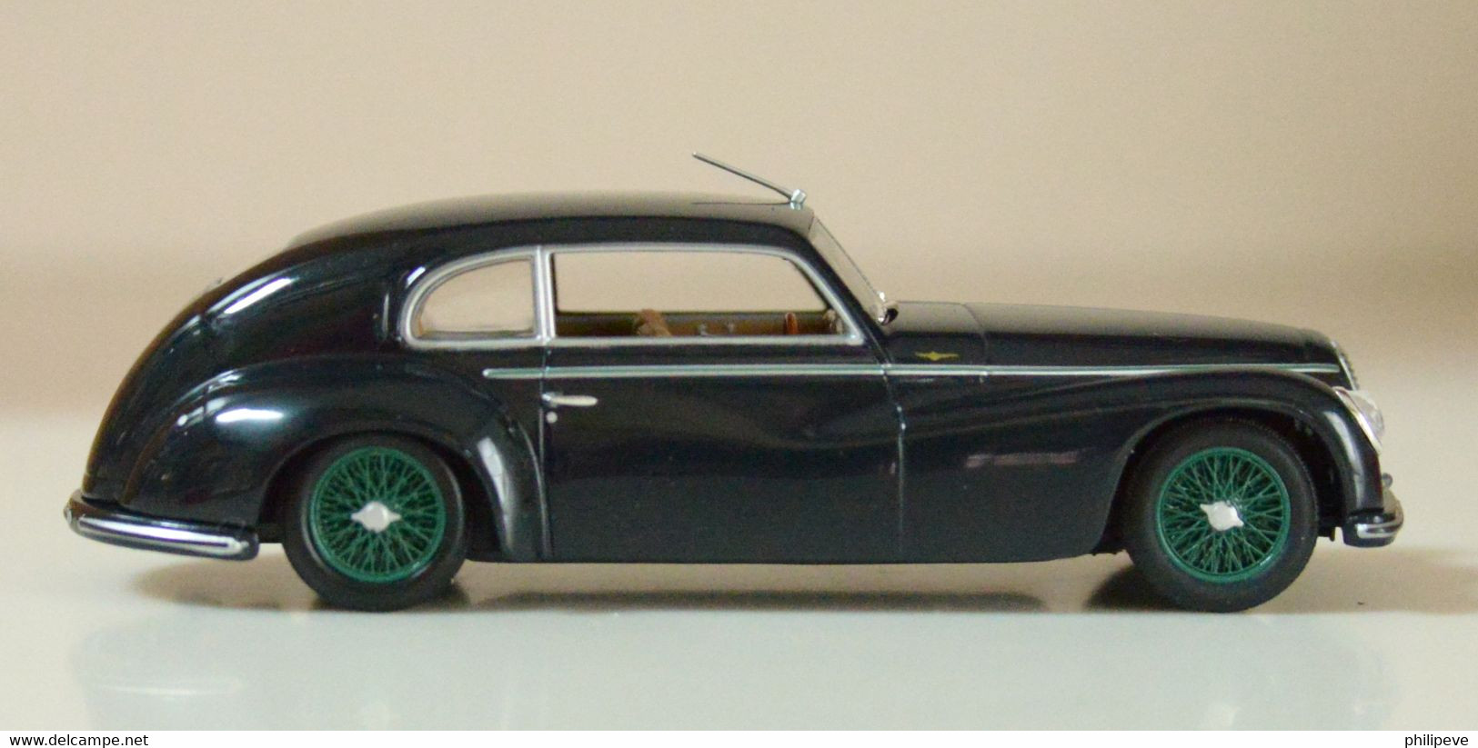 ALFA-ROMEO 6V 2500 Frescia D'Oro 1947 - MINICHAMPS 1:43 - Minichamps