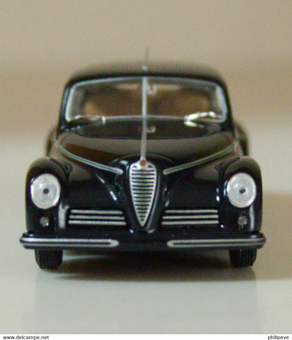 ALFA-ROMEO 6V 2500 Frescia d'Oro 1947 - MINICHAMPS 1:43