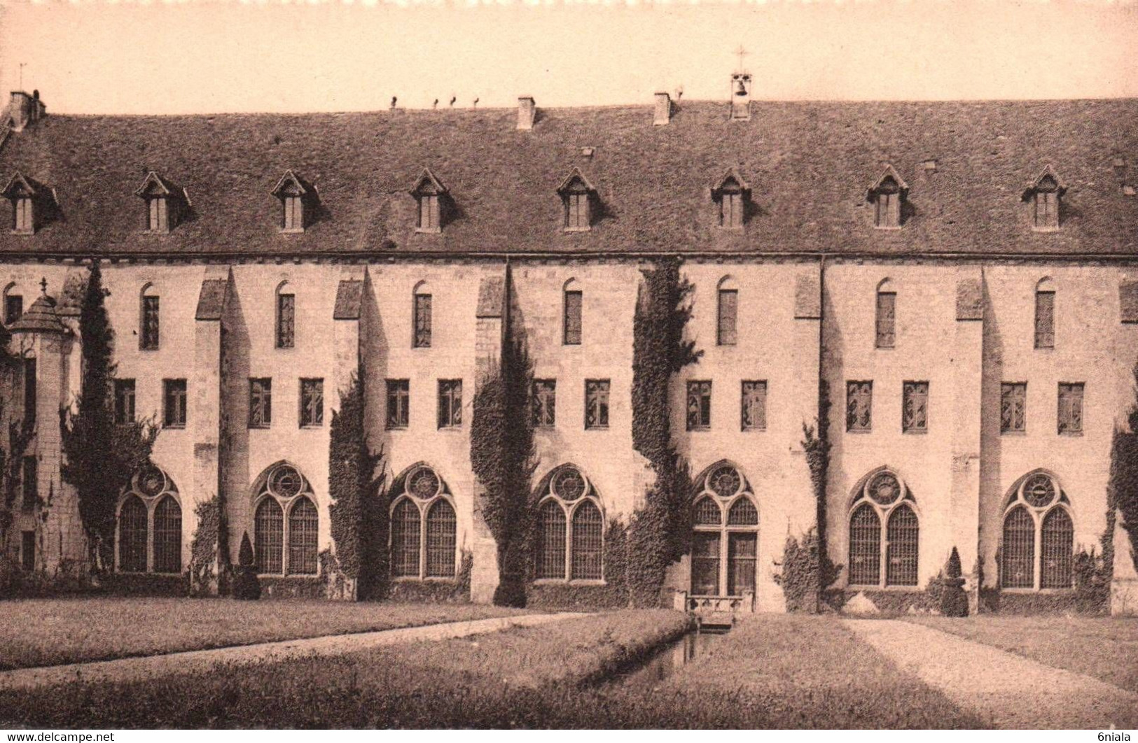 15870  ASNIERES Sur OISE Abbaye De Royaumont  Bâtiment Des Dortoirs           (2 Scans) 95 - Asnières-sur-Oise